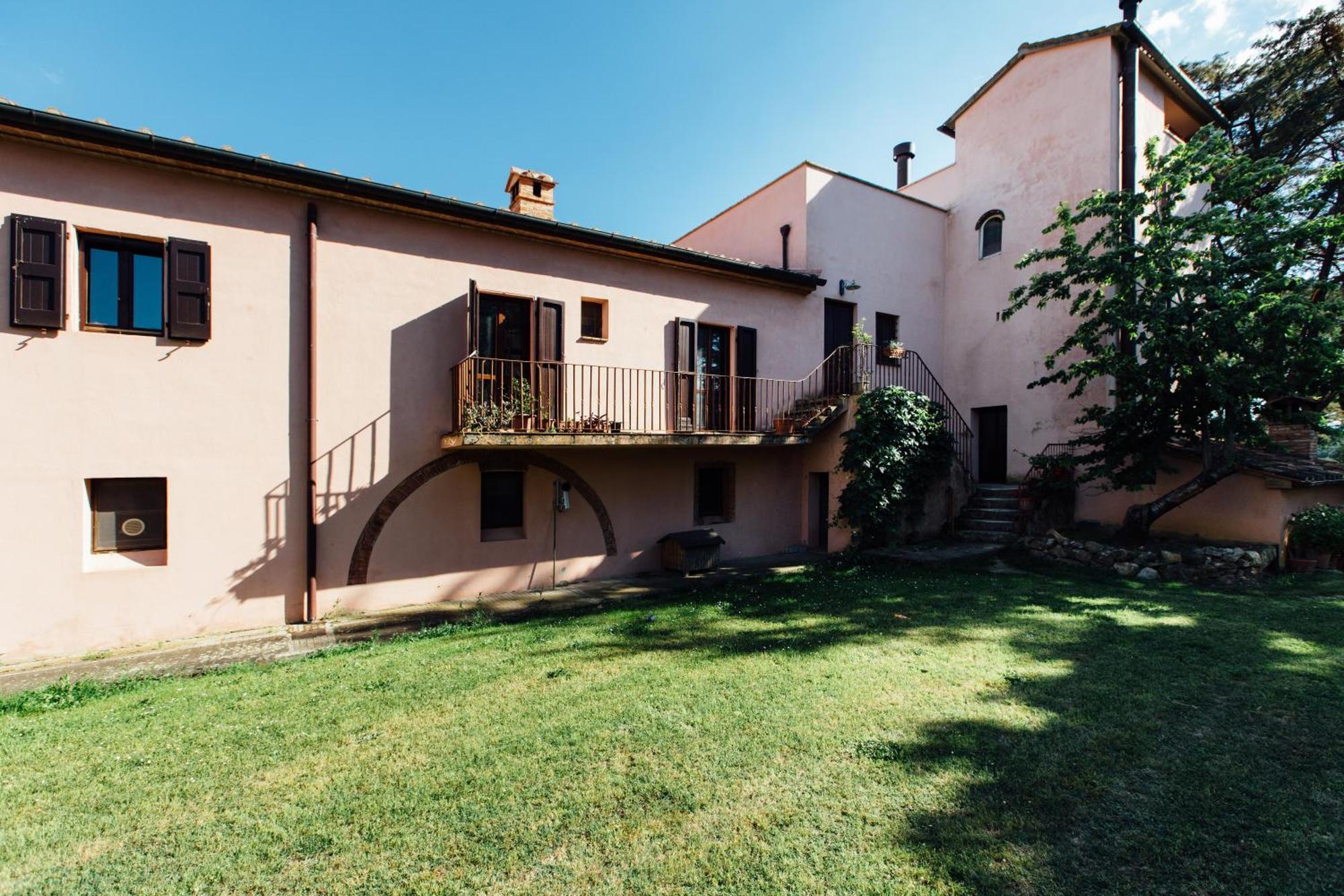 Agriturismo La Concia Giuncarico Екстериор снимка