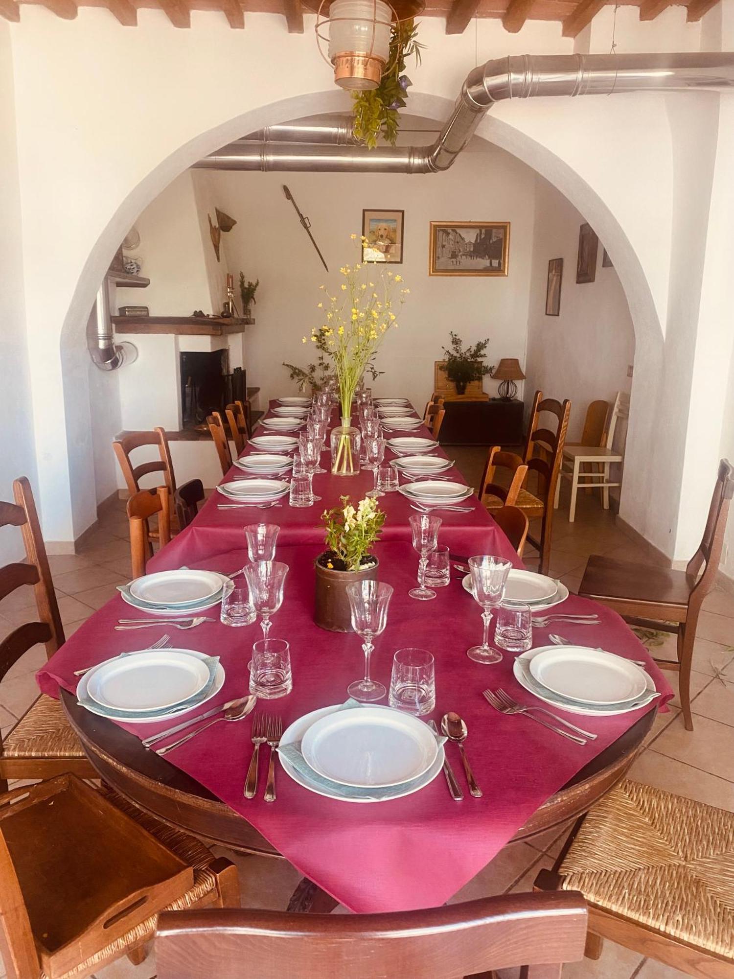 Agriturismo La Concia Giuncarico Екстериор снимка